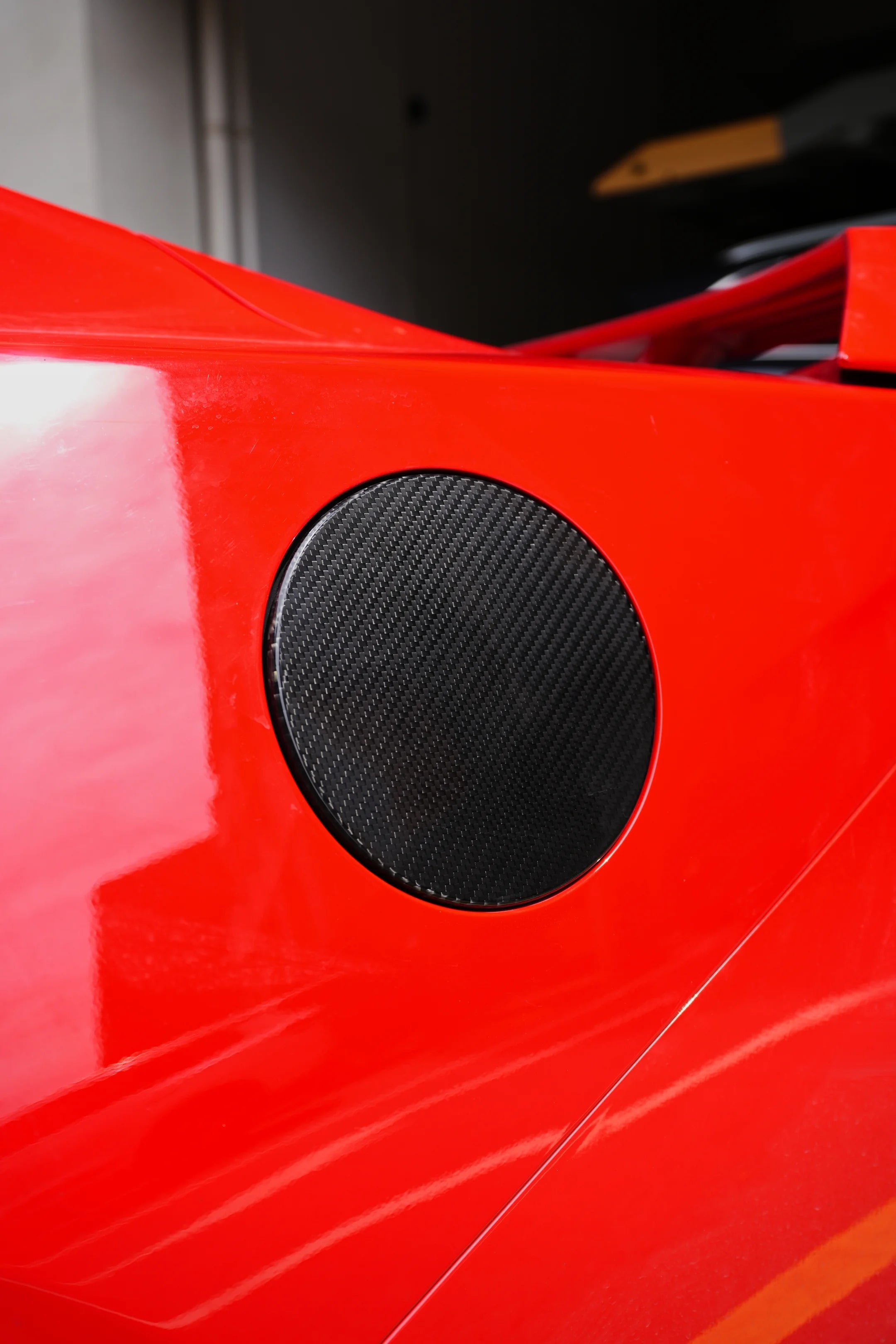 Carbon Fiber Gas Cap Cover for 2024 Ford Mustang S650