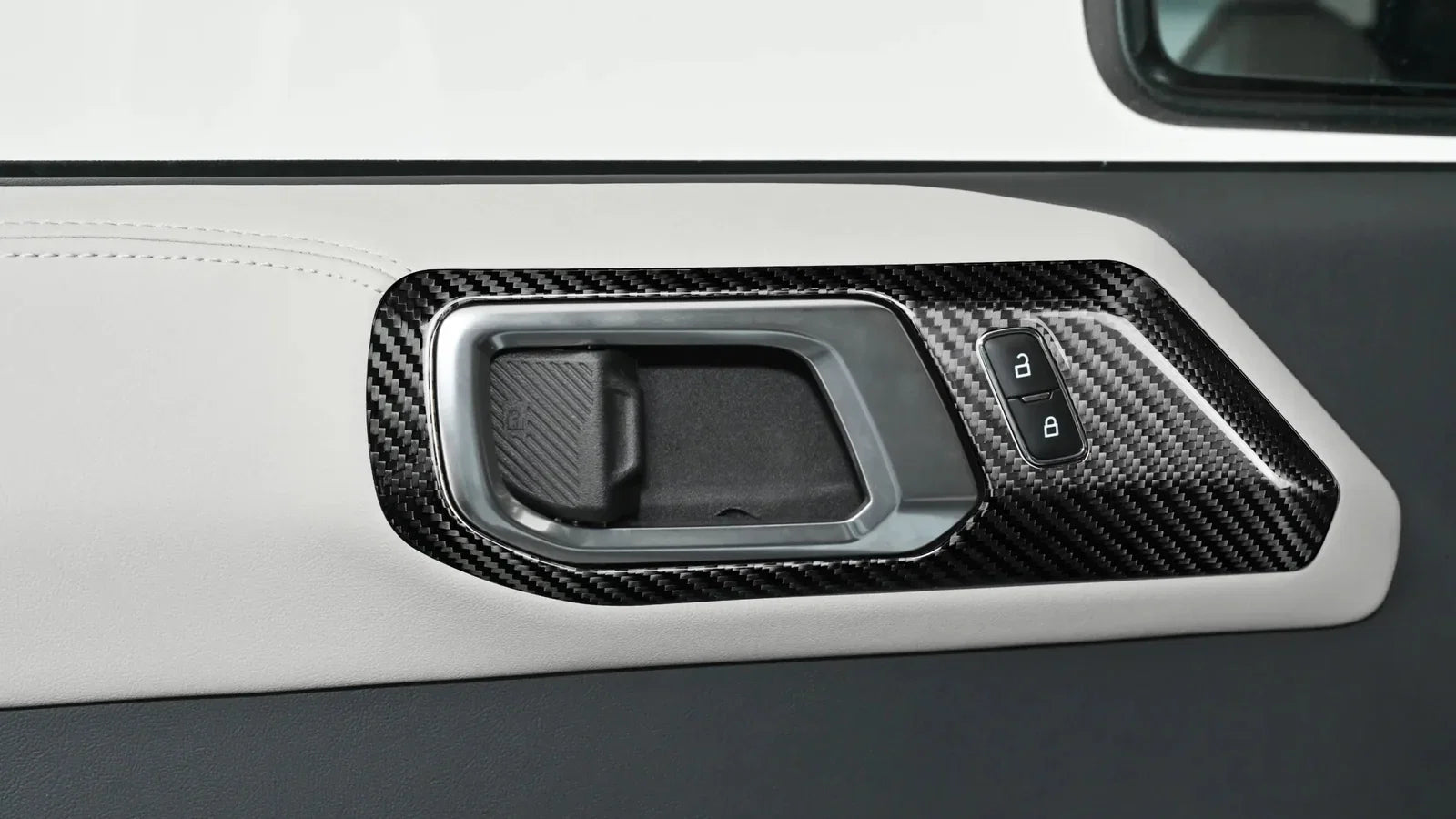 2021-2025 Ford Bronco Carbon Fiber Front Interior Door Handle Trim Covers: Carbon Fiber vs. Generic Trim Choices