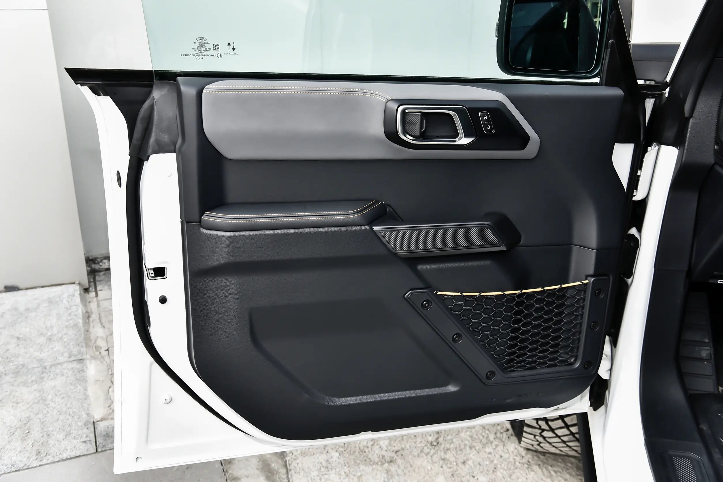 2021-2025 Ford Bronco Carbon Fiber Interior Door Handle Trim Covers - Xorient Carbon Fiber - Image 27